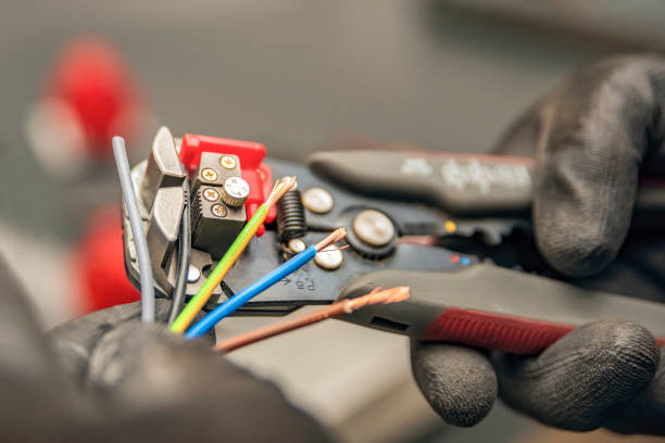 Best Commercial Electrician Services  in Riverview, DE